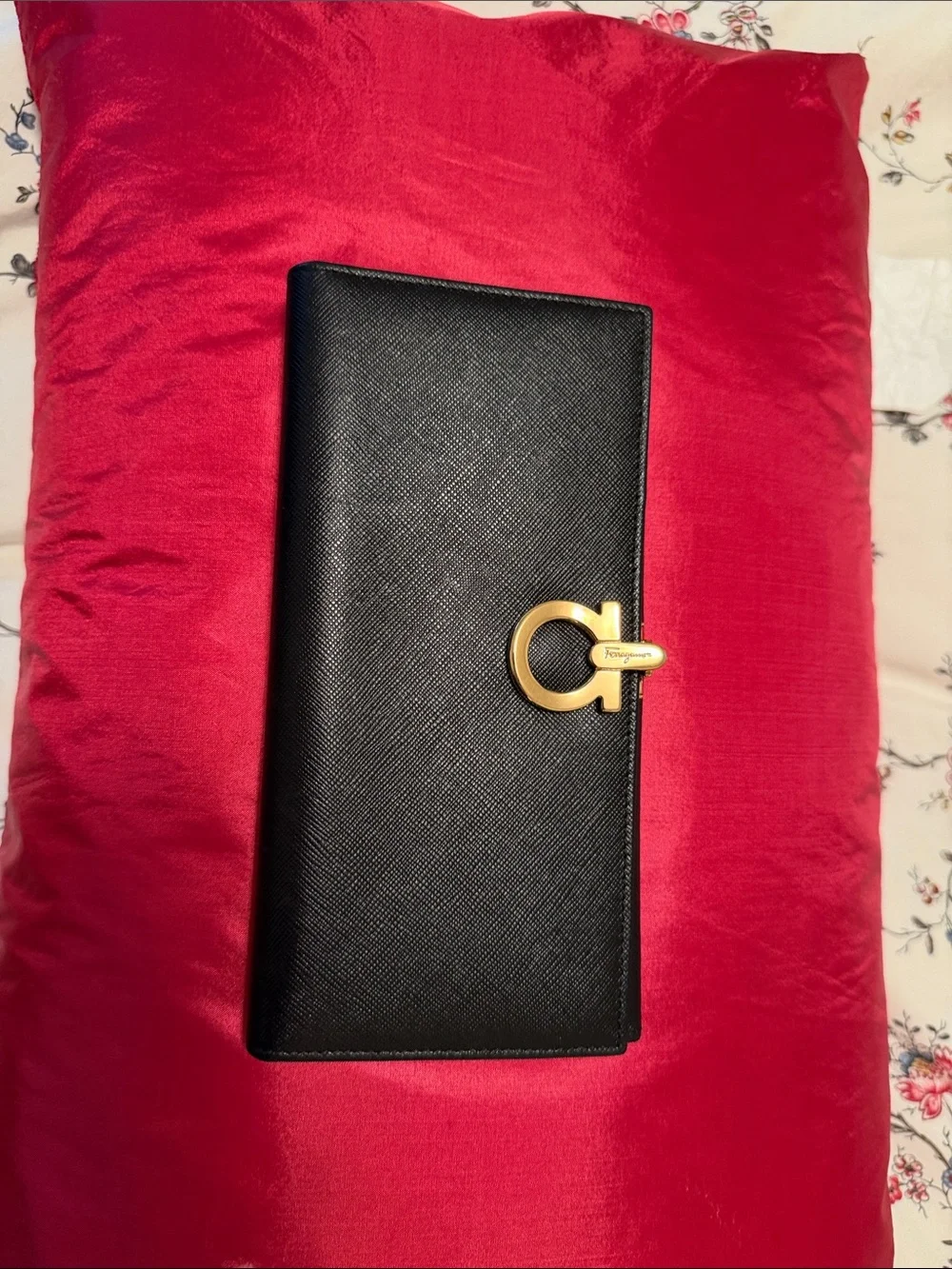 Salvatore Ferragamo Black Leather Long Wallet with Gold Gancini Accent - Picture 1 of 9